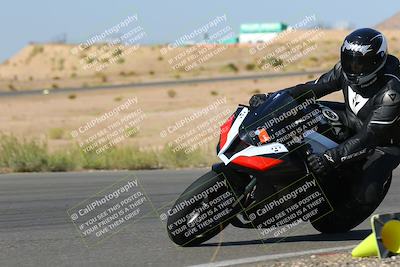 media/Oct-16-2022-TrackXperience (Sun) [[236a00b5b6]]/Group 3/session 2 turn 11/